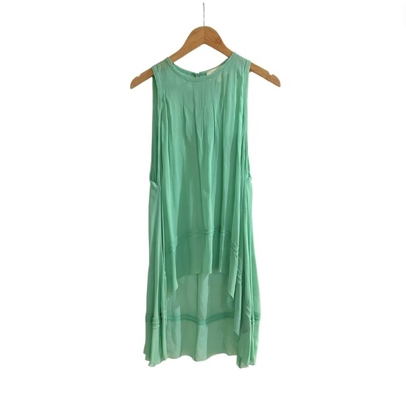 Nicole Miller Tops - Nicole Miller Artielier High Low Sea foam Top
